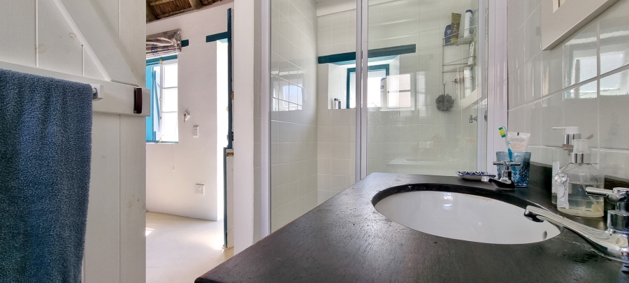 4 Bedroom Property for Sale in Struisbaai Western Cape